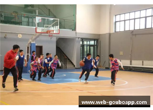 闽南篮球明星的崛起与奋斗历程探秘：从地方到国际赛场的精彩表现